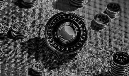 263,000 Traders, One Chain: The Hyperliquid Monopoly and Its Hidden Fault Lines 263,000 Traders, One Chain: The Hyperliquid Monopoly and Its Hidden Fault Lines